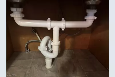 1222 E 360th Street, Eastlake, OH 44095 - Photo 15