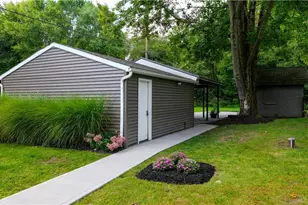 9700 Silica Sand Rd, Garrettsville, OH 44231 - Photo 5