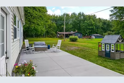 9700 Silica Sand Road, Garrettsville, OH 44231 - Photo 7