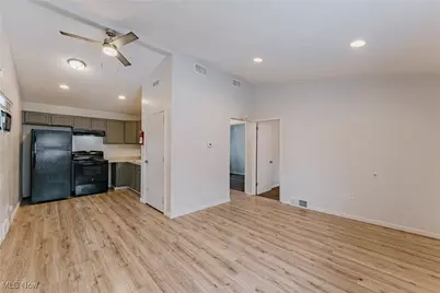 1208-1210 Bellows Street, Akron, OH 44301 - Photo 5