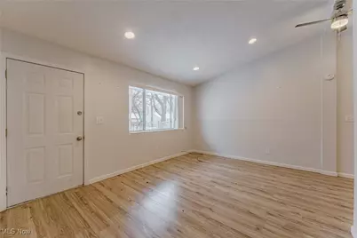 1208-1210 Bellows Street, Akron, OH 44301 - Photo 3