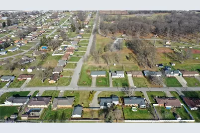 541 Blossom Avenue, Campbell, OH 44405 - Photo 35