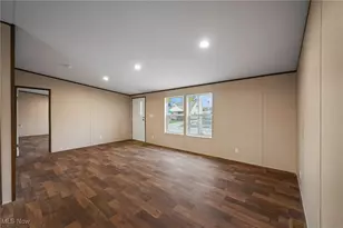 541 Lincoln Ave, Struthers, OH 44471 - Photo 7