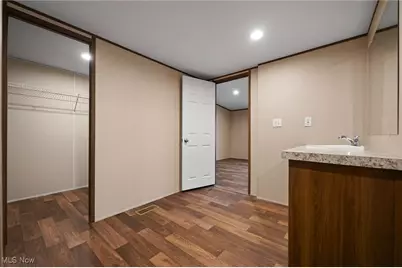 541 Lincoln Avenue, Struthers, OH 44471 - Photo 13