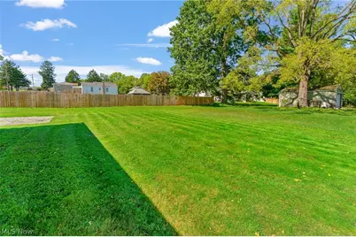 541 Lincoln Avenue, Struthers, OH 44471 - Photo 3