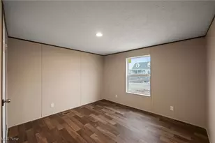 541 Lincoln Ave, Struthers, OH 44471 - Photo 23