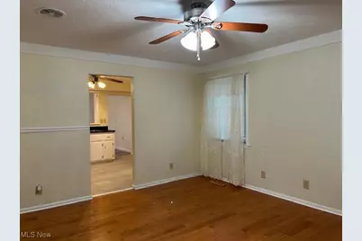 121 Larchwood Drive, Painesville Twp, OH 44077 - Photo 11