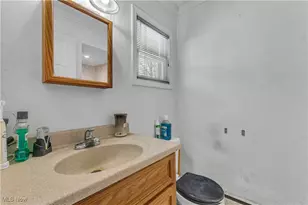 6624 Ronjoy Pl, Youngstown, OH 44512 - Photo 15