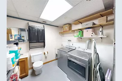 1545 Whitehall Drive, Mogadore, OH 44260 - Photo 33