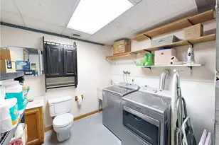 1545 Whitehall Dr, Mogadore, OH 44260 - Photo 33