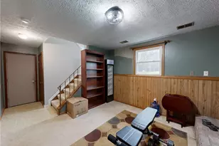 1545 Whitehall Dr, Mogadore, OH 44260 - Photo 27