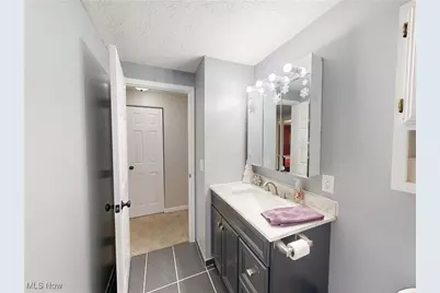 1545 Whitehall Drive, Mogadore, OH 44260 - Photo 25