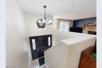 1545 Whitehall Drive, Mogadore, OH 44260 - Photo 3