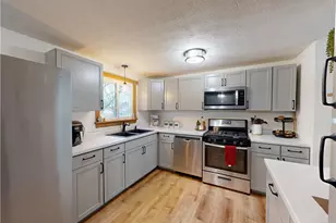 1545 Whitehall Dr, Mogadore, OH 44260 - Photo 13