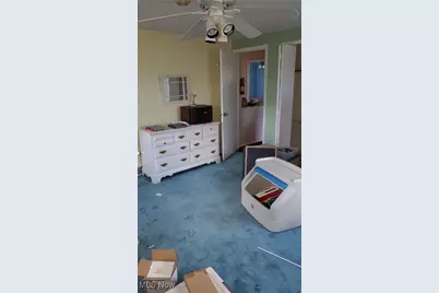 815 E 272nd Street, Euclid, OH 44132 - Photo 47