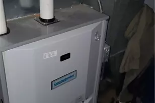 815 E 272nd St, Euclid, OH 44132 - Photo 15