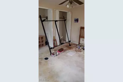 815 E 272nd Street, Euclid, OH 44132 - Photo 39