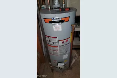 815 E 272nd Street, Euclid, OH 44132 - Photo 17