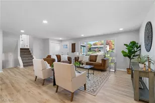 328 Crestway Oval, Brunswick, OH 44212 - Photo 7