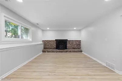 328 Crestway Oval, Brunswick, OH 44212 - Photo 23