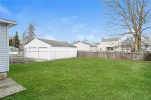 1415 Woodbirch Ave, Akron, OH 44314 - Photo 19