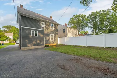 1948 Staunton Road, Loveland, OH 44118 - Photo 37