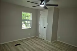 100 Chaucer Ct, Elyria, OH 44035 - Photo 15