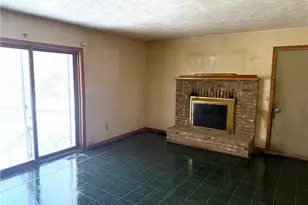 14170 Radcliffe Rd, Chardon, OH 44024 - Photo 7