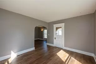 353 S Maple St, Elyria, OH 44035 - Photo 21