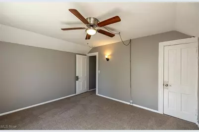 353 S Maple Street, Elyria, OH 44035 - Photo 5