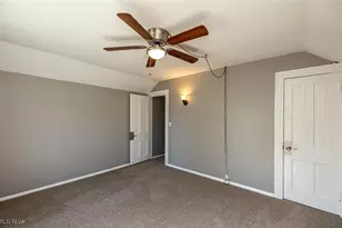 353 S Maple St, Elyria, OH 44035 - Photo 5