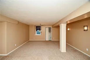 4887 Fireside Dr, Akron, OH 44319 - Photo 25