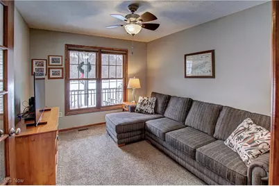 945 Harris Road, Sheffield Village, OH 44054 - Photo 15