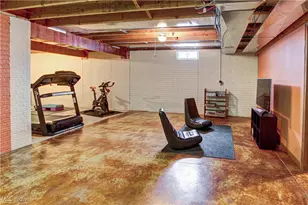 945 Harris Rd, Sheffield Village, OH 44054 - Photo 25