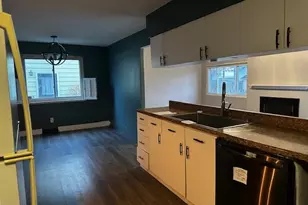 399 Ridgewood Dr, Eastlake, OH 44095 - Photo 5