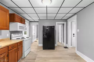 357 S Lincoln Ave, Barnesville, OH 43713 - Photo 13