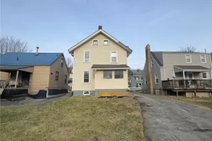 321 W Wood Street W, Lowellville, OH 44436 - Photo 3