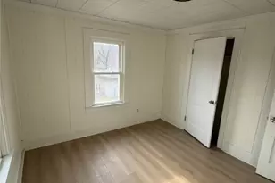 321 W Wood Street W, Lowellville, OH 44436 - Photo 11