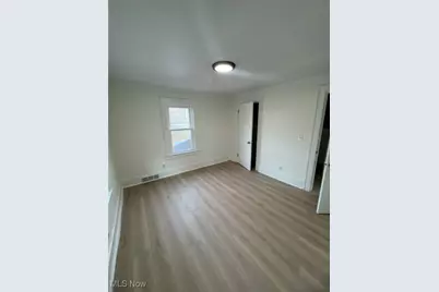 321 W Wood Street W, Lowellville, OH 44436 - Photo 13