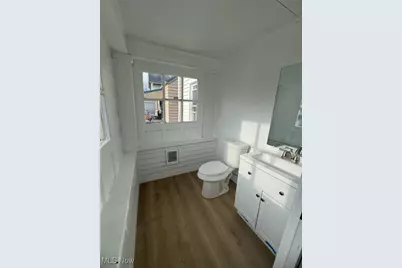 321 W Wood Street W, Lowellville, OH 44436 - Photo 9