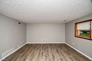 2391 Libra Cir SW, Canton, OH 44706 - Photo 25