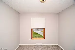 2391 Libra Cir SW, Canton, OH 44706 - Photo 21