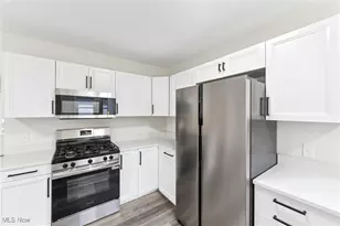 8698 Station St, Mentor, OH 44060 - Photo 11