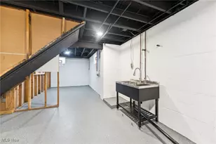 8698 Station St, Mentor, OH 44060 - Photo 31