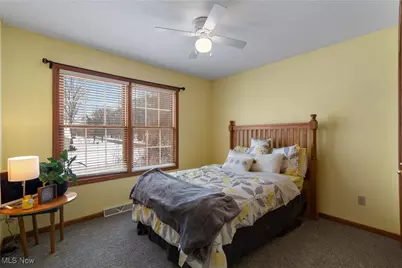 247 Hillside Drive, Wadsworth, OH 44281 - Photo 21