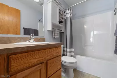 247 Hillside Drive, Wadsworth, OH 44281 - Photo 23