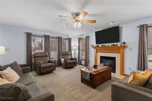 247 Hillside Dr, Wadsworth, OH 44281 - Photo 5