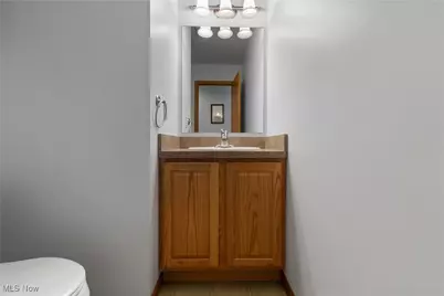 247 Hillside Drive, Wadsworth, OH 44281 - Photo 15