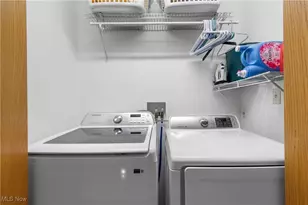 247 Hillside Dr, Wadsworth, OH 44281 - Photo 25