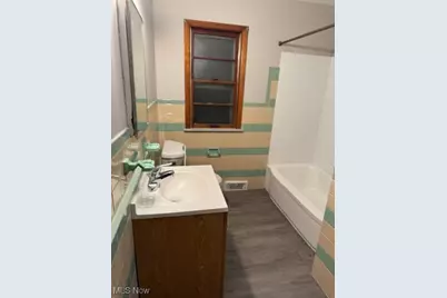 3718 Washington Boulevard, University Heights, OH 44118 - Photo 5